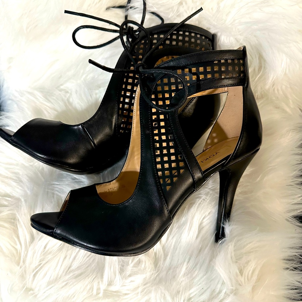 Yoki Open Toe Booties, Size 10